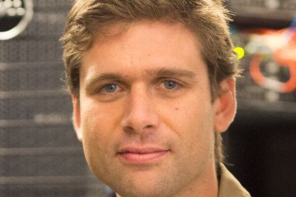 TEAM-Benjamin Haine-Kains-438x322.jpg